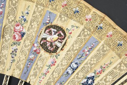 null The tympanon and the flute, circa 1770-1780
Folded fan, the double paper sheet,...