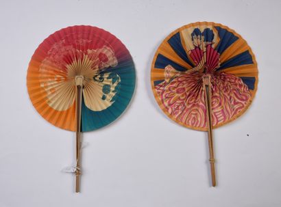null 
ALCOHOLS - Set of two sunburst fans, one for the Saintoin triple sec decorated...