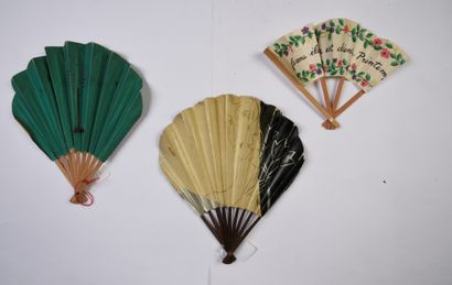 null GRAND MAGASINS - Set of three fans, two balloon-shaped, one decorated with stylized...