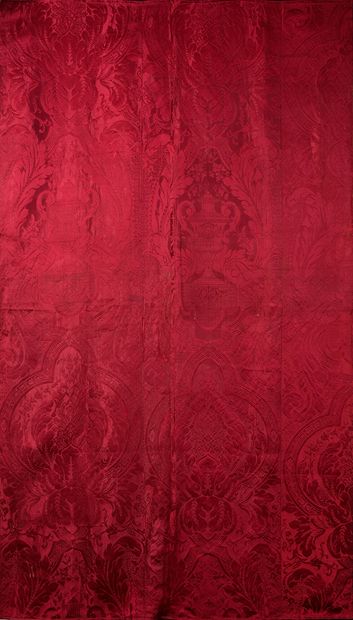 null Panel in raspberry brocatelle, Second Empire period, linen and silk, Louis XIV...