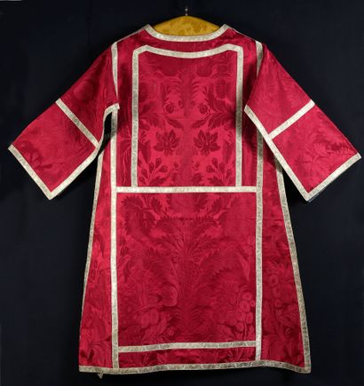 null Part of a pontifical damask, the chasuble with the arms of the Order of Calatrava,...