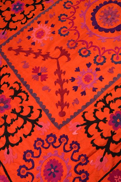 null Embroidered suzani door, Uzbekistan, brick-red cotton twill embroidered with...