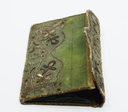 null Flap clutch bag, Louis XV period, large green moiré de Tours embroidered with...
