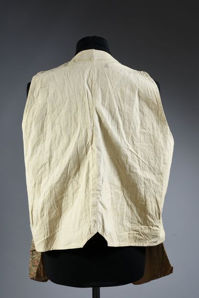 null Basque waistcoat, circa 1760, droguet fashioned from polychrome silk spun metal...