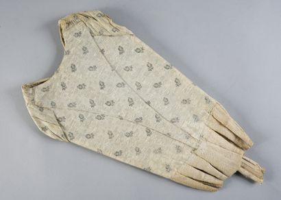  Corps à baleines ouvert, époque Louis XV, corps baleiné en brocart façonné soie...
