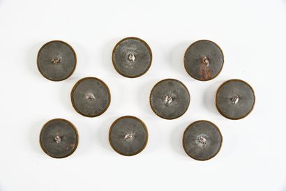  Belle et rare suite neuf boutons d'habit, fin du XVIIIe siècle, décors en deux dimensions...