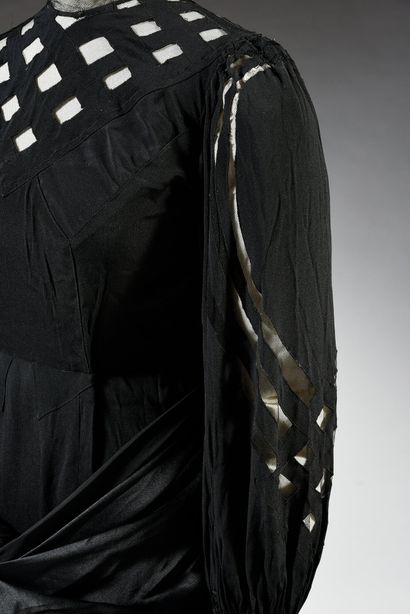 null Part of the female wardrobe of a bourgeois family, circa 1900-1930, black dresses...