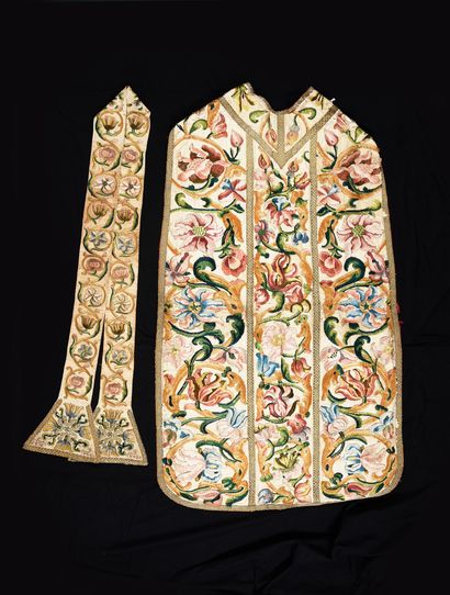 null Embroidered chasuble and stole, Italy, second half of the XVIIth century, chasuble...