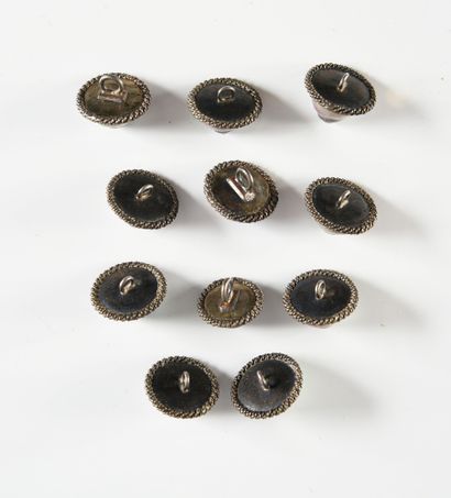 null Mother-of-pearl buttons meeting, second half of the 19th century, mainly large...
