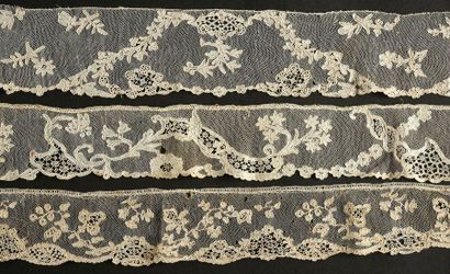 null Six bordures, Alençon, aiguille, vers 1750-70.
En lin couleur ivoire, finement...