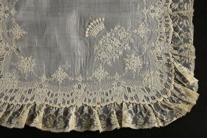 null Embroidered bridal handkerchief, count's crown, 2nd half of the 19th century.
Linen...