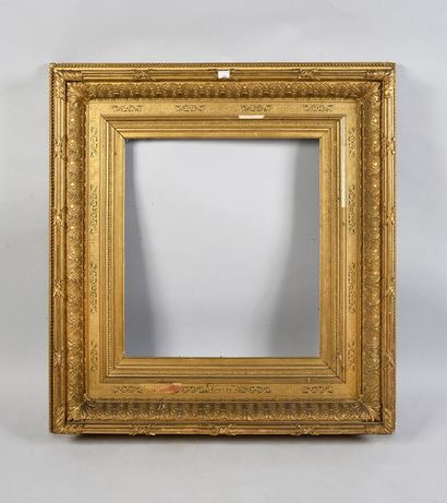 null Beautiful wooden frame and gilded stucco with palmette decoration and Greek-style...