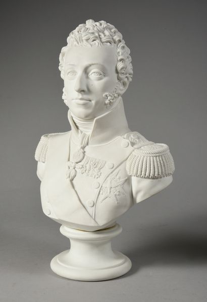 LOUIS-ANTOINE, duc d'Angoulême (1775-1844). Grand buste en biscuit, reposant sur...