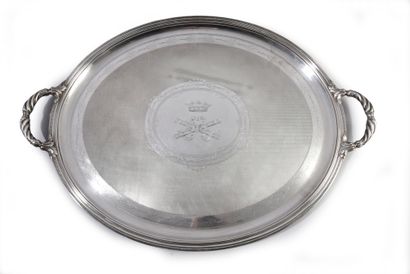 null LARGE SERVING TRAY, CHRISTOFLE, PARIS, CIRCA 1870. Silver plated, oval shape,...