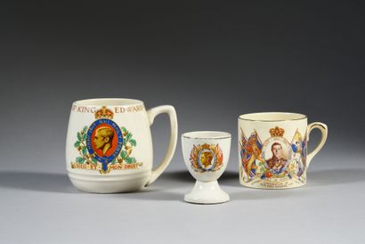 null EDWARD VIII, king of Great Britain (1894-1972). 
 Set including an egg cup,...
