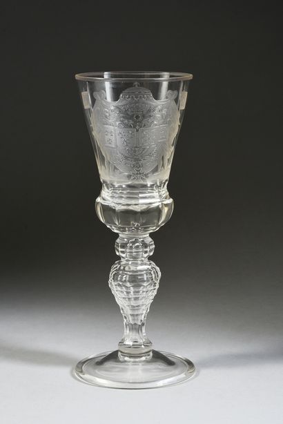 null 
LARGE CRYSTAL COMMEMORATIVE GLASS, WITH THE KINGDOMS OF FRANCE'S ARMS.



The...