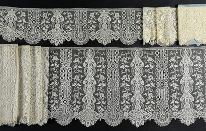 null Lace borders, English appliqué and bobbins, end of the 19th century.
Borders...