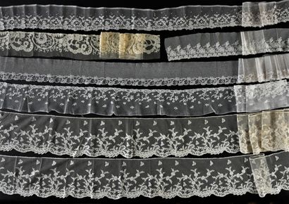 null Six lace borders, Carrickmacross, end of the 19th century.
Three with typical...