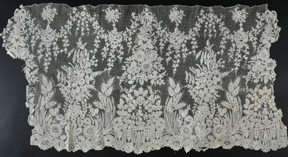 null Large needlepoint lace frill, Brussels, 2nd half of the 19th century. 
Very...