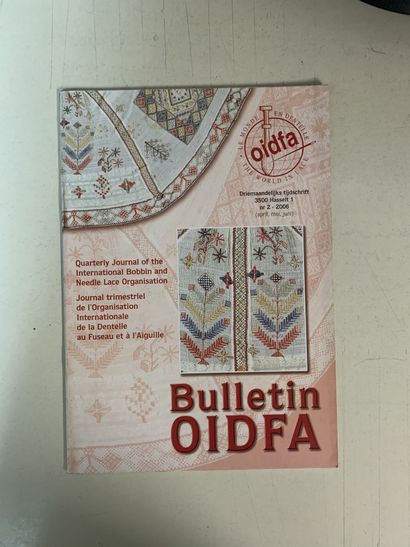 null Soixante dix bulletins OIDFA, en français et en anglais.
Soixante-dix bulletins...