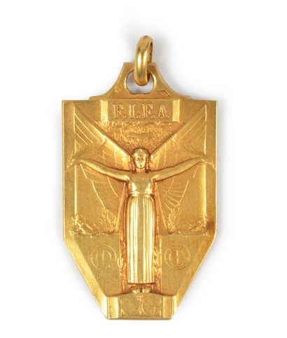 null Official gold medal for the 1938 World Cup in France. Medal given to the Italian...