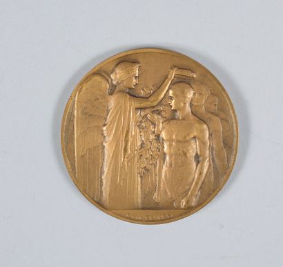 null Médaille officielle de participant en bronze par
R. Bénard. Diamètre 55 mm.