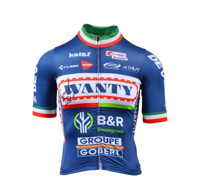 null Enrico Gasparotto. Maillot porté lors de la saison 2015-2016 avec l'équipe Wanty-Groupe...