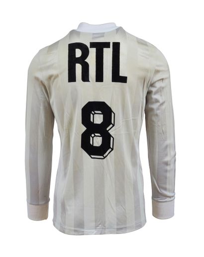 null Oscar Muller. Stade Rennais jersey n°8 worn against FC. Rouen during the first...