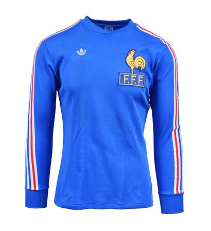 null French youth team jersey n°15 for the 1976-1977 international season. Player...