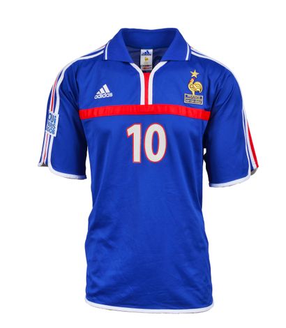 null Zinédine Zidane. Maillot n°10 de l'équipe de France pour la rencontre amicale...