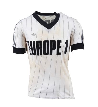null OGC Nice jersey n°17 worn against Bastia on May 28th 1982 during the Summer...
