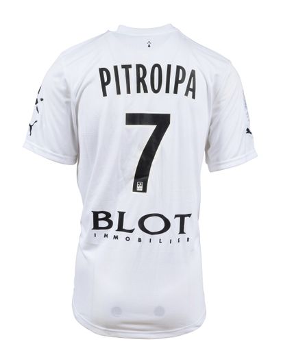 null Jonathan Pitroipa. Stade Rennais jersey #7 worn during the 2012-2013 season...