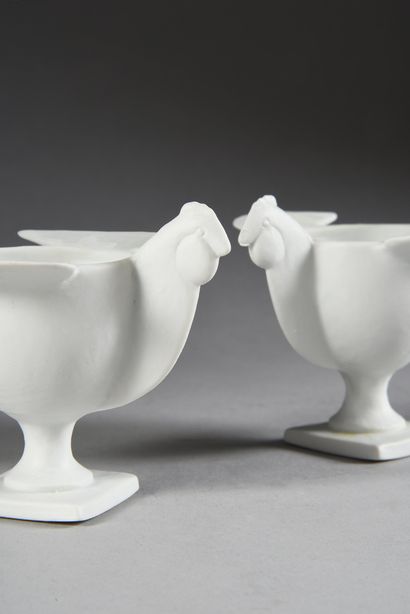 François-Xavier LALANNE (1927 - 2008) 
Two chicken egg cups, circa 1990.
Biscuit,...
