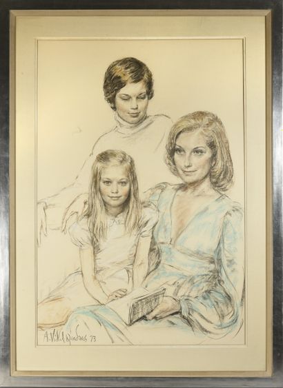 Alejo VIDAL-QUADRAS (1919 - 1994) 
Portrait de famille.
Pierre noire et pastel.
Signé...