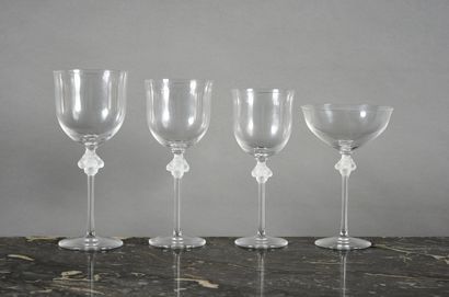 Maison LALIQUE 
Roxane service, model created by Marc Lalique.
8 water glasses (one...