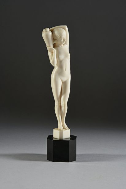 Armand Boulard (XIXe- XXe siècle) 
The spring.
Direct carving in ivory, signed on...