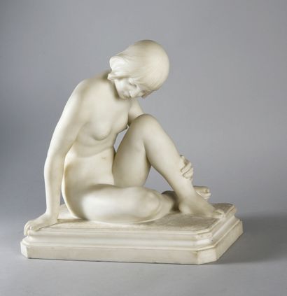Maurice GUIRAUD-RIVIERE (1881 - 1947) 
Jeune femme nue. 
Marbre blanc, signé sur...