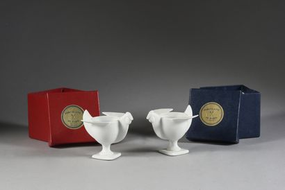 François-Xavier LALANNE (1927 - 2008) 
Two chicken egg cups, circa 1990.
Biscuit,...