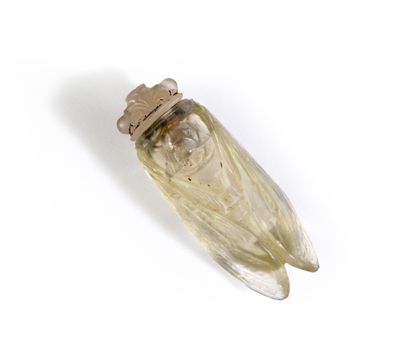 Ch. Grant - «Jasmin» - (années 1920) 
Rare animal bottle in colourless pressed glass...