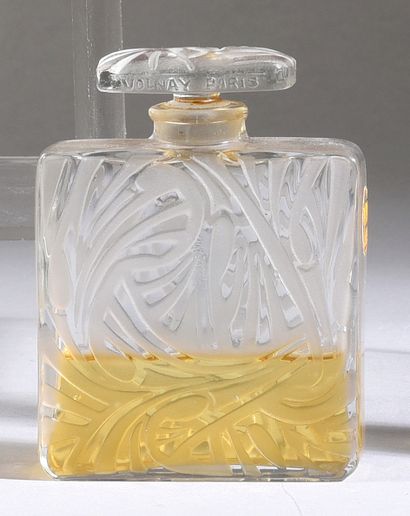 Parfums de Volnay - «Yapana» - (1920)