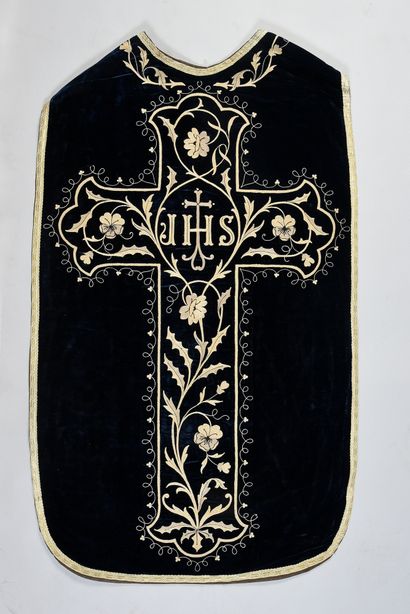 null . Chasuble, chalice veil and stole, early twentieth century, chasuble in midnight...