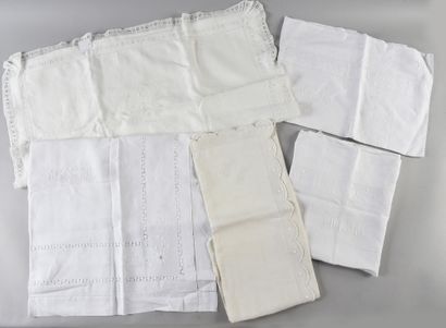 . Meeting of pillowcases, early 20th century,...