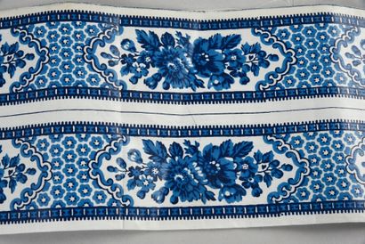 null . Printed percale border metrage, Second Empire, blue monochrome printing; scalloped...