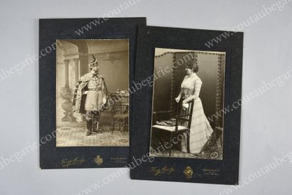 null ROMANIAN Nobility
Set of two large photographic portraits signed Franz Mandy...