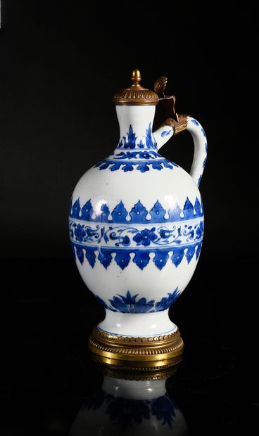 A Chinese porcelain jug of the Chongzhen...