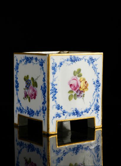 Square flower box in porcelain of Vincennes...
