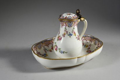  A Sèvres porcelain turned water pot, its lid and oval bowl (2nd size), with 18th...