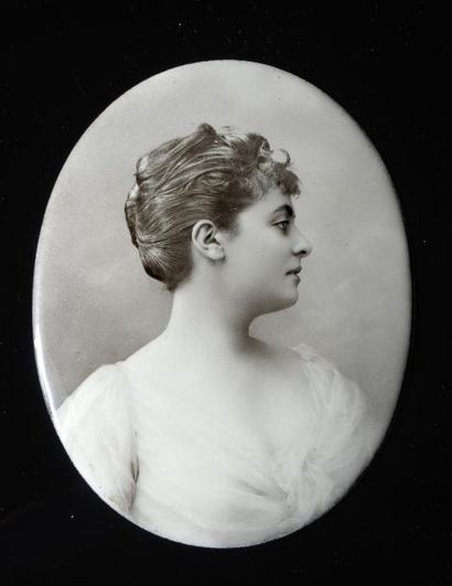 null Marie Vetsera (1871-1889), maîtresse de l'archiduc Rodolphe d'Autriche. Portrait...