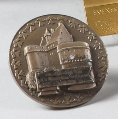 null Georges de Danemark (1920-1986). Médaille en bronze de la ville de Nantes, signée...
