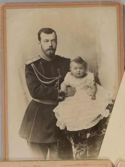 null Nicolas II, empereur de Russie. Portrait photographique par Levitsky à Saint-Pétersbourg,...